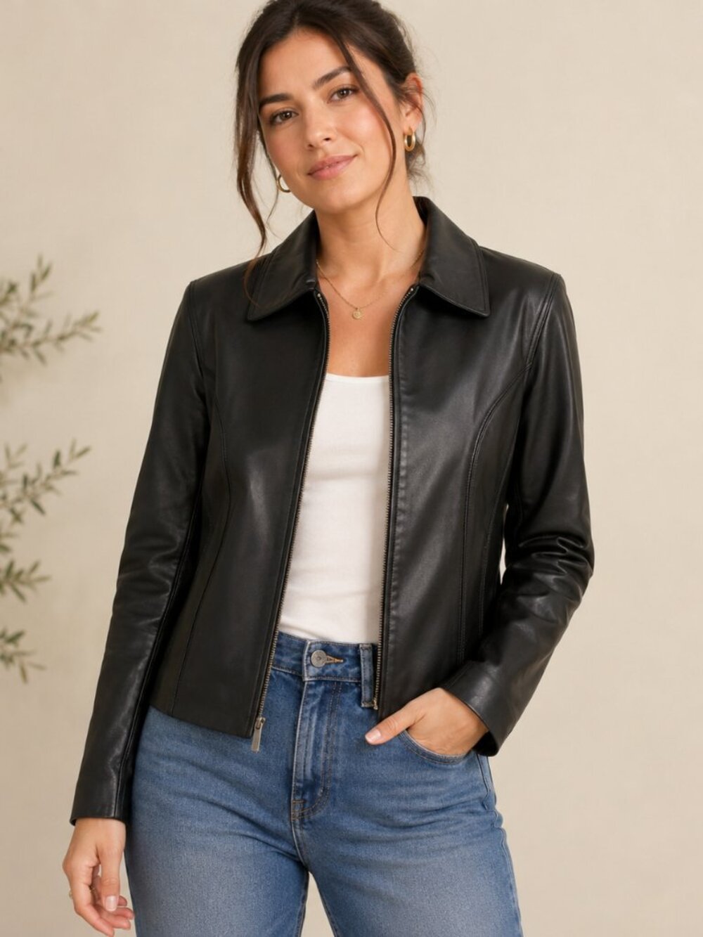 Blassport Women's Black Leather Zip-Front Jacket